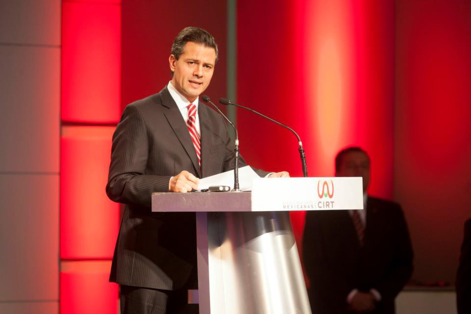 Atletas sólo podrán participar en un evento nacional Atletas sólo podrán participar en un evento nacional