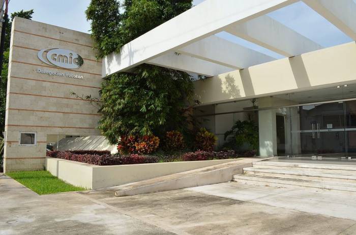 CMIC Yucatán defiende a empresa encargada de la repavimentación CMIC Yucatán defiende a empresa encargada de la repavimentación