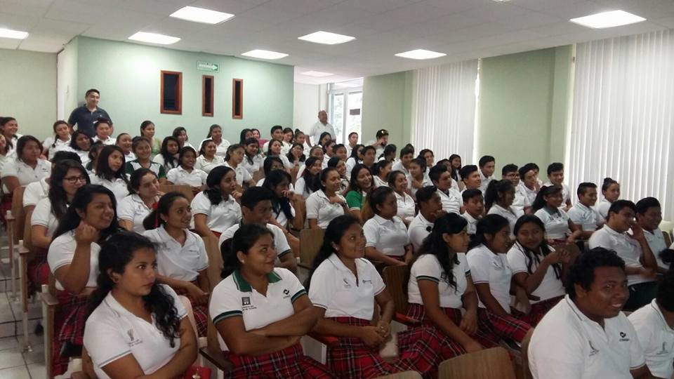 Incrementan en Tizimín oportunidades a jóvenes de escasos recursos Incrementan en Tizimín oportunidades a jóvenes de escasos recursos