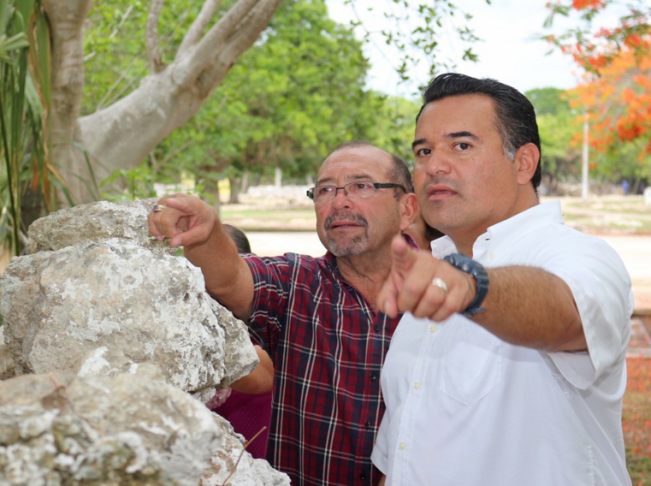 Supervisan obra social en Tixpéhual