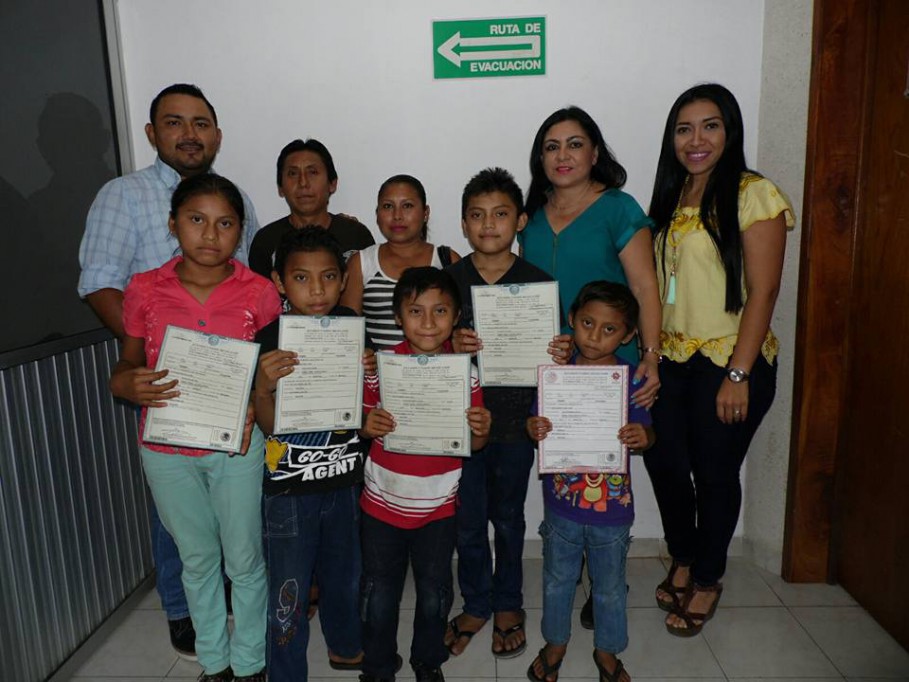 Registran a 5 niños de Tizimín no asentados Registran a 5 niños de Tizimín no asentados