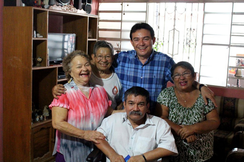 Llevan programas sociales a colonias marginadas de Mérida Llevan programas sociales a colonias marginadas de Mérida