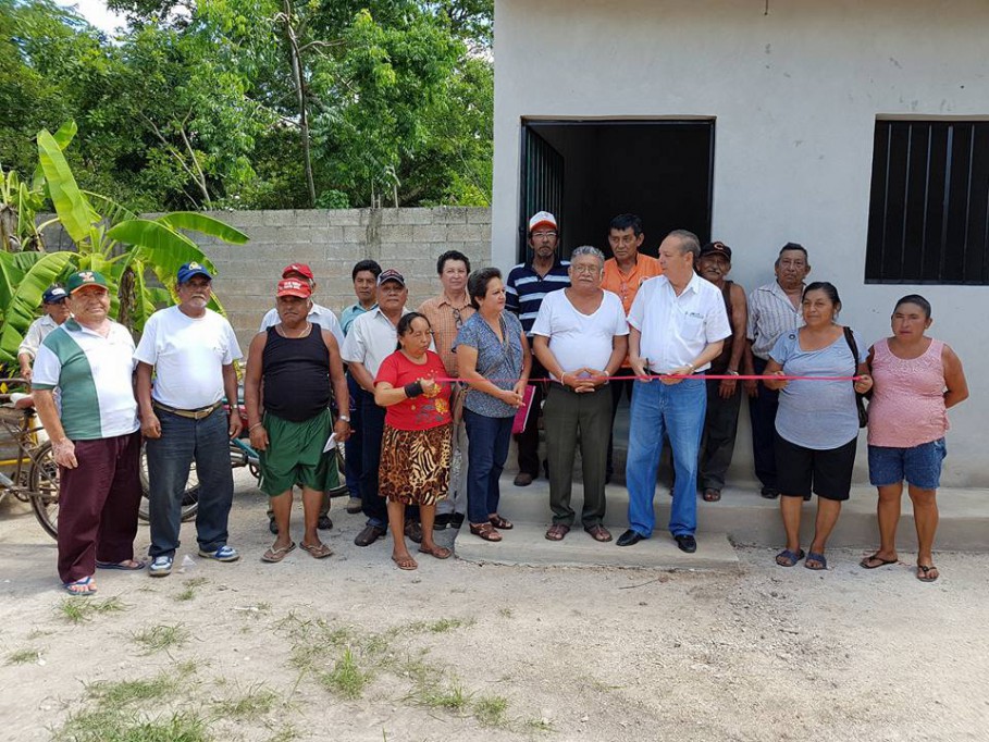 Entregan bodega y despensas a pensionados y jubilados de Tizimín Entregan bodega y despensas a pensionados y jubilados de Tizimín