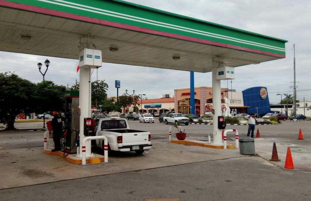 Denuncian gasolinera por mala calidad del combustible Denuncian gasolinera por mala calidad del combustible