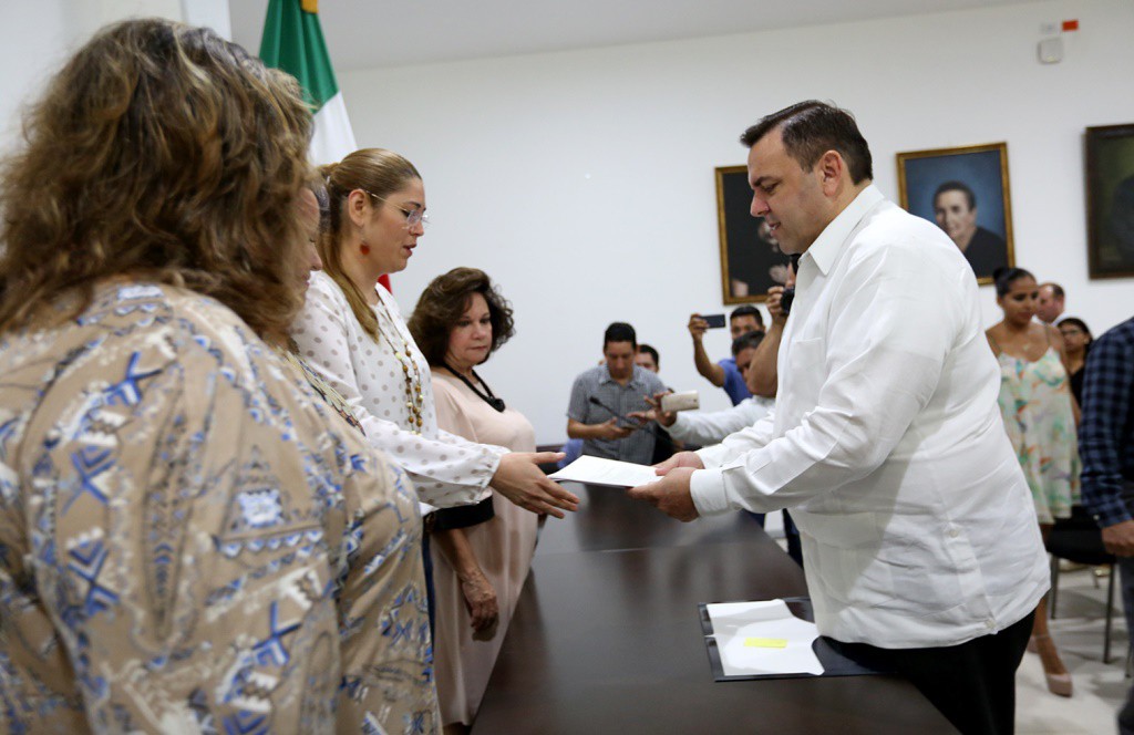 Presentan iniciativa contra la violencia de género Presentan iniciativa contra la violencia de género