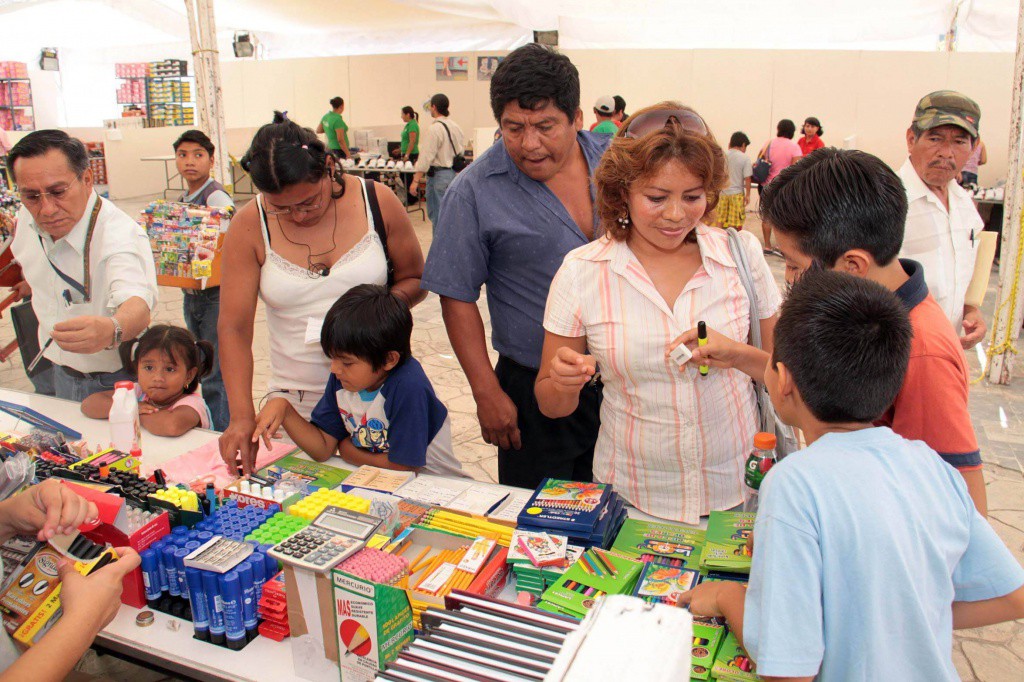 Abre sus puertas la Feria de Regreso a Clases Abre sus puertas la Feria de Regreso a Clases