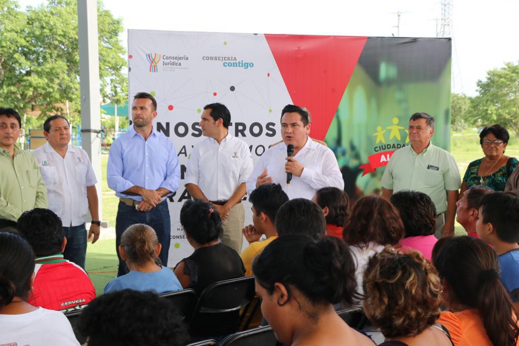Programa "Ciudadano al Cien" en el sur de Mérida Programa "Ciudadano al Cien" en el sur de Mérida