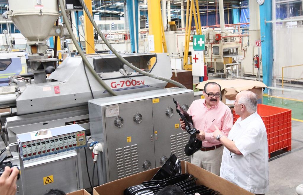 Reconocen labor de empresa yucateca Reconocen labor de empresa yucateca