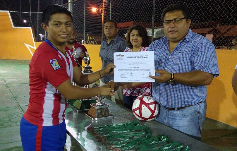 Licitan construcción de domo en Sucilá Licitan construcción de domo en Sucilá