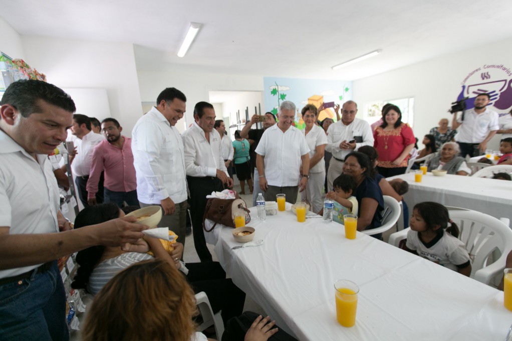 Inauguran comedores comunitarios en Kanasín Inauguran comedores comunitarios en Kanasín