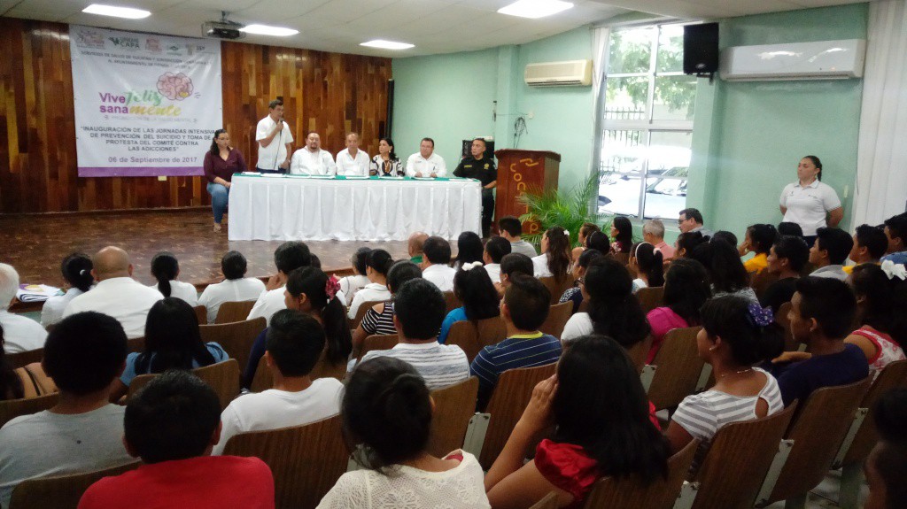 Inician pláticas de prevención del suicidio en bachiller de Tizimín