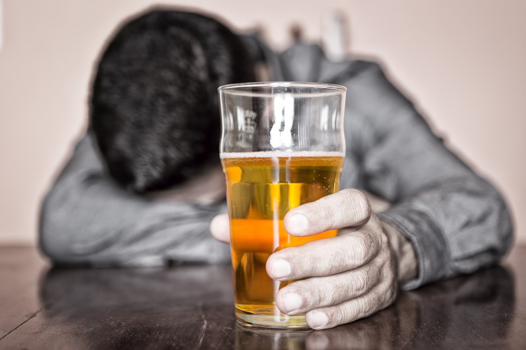 “El alcohol casi destruye mi vida…” “El alcohol casi destruye mi vida…”