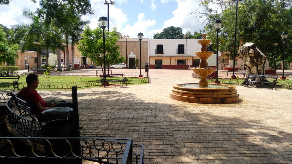 Dan mantenimiento a parque de Valladolid Dan mantenimiento a parque de Valladolid