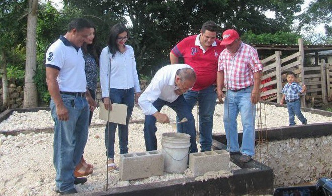 40 casas completas se construyen en Tizimín con programa de auto producción 40 casas completas se construyen en Tizimín con programa de auto producción