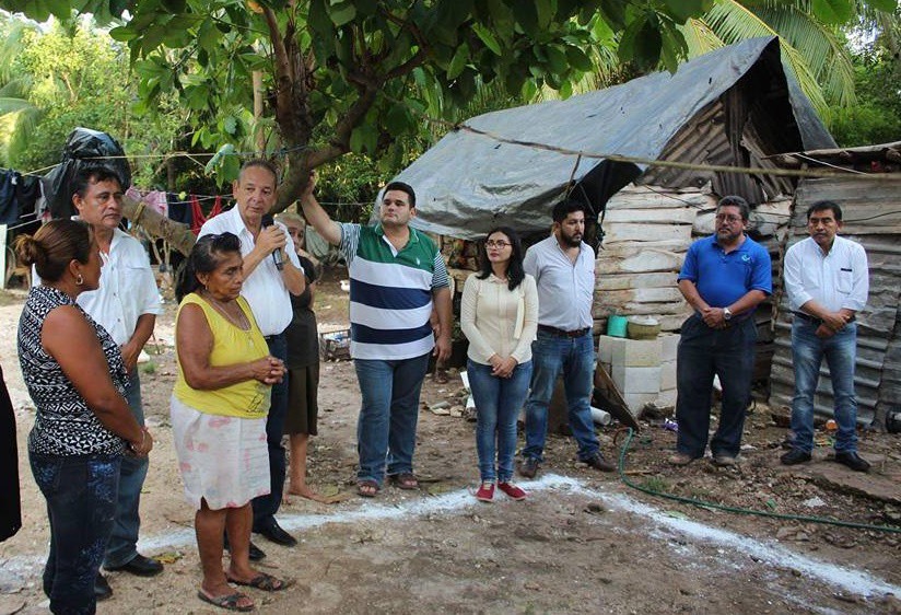 Llevan beneficio a más familias tizimileñas Llevan beneficio a más familias tizimileñas