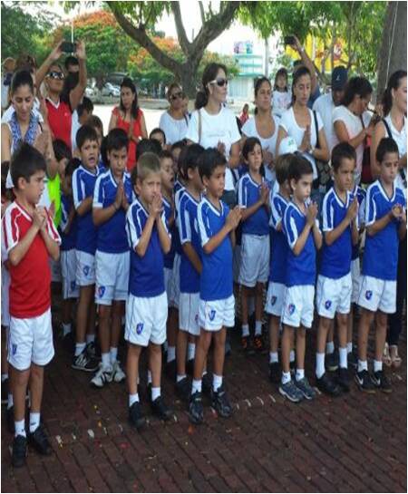 Alumnos de tercero de kínder preparados para brincar al siguiente nivel. Alumnos de tercero de kínder preparados para brincar al siguiente nivel.
