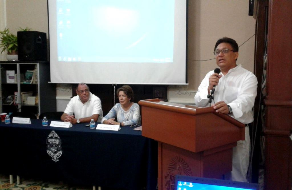 Realizan coloquio sobre problemas sociales de Yucatán Realizan coloquio sobre problemas sociales de Yucatán