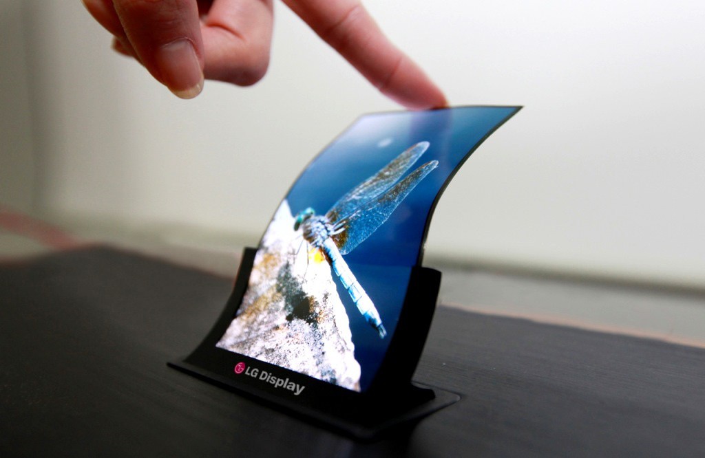 Apple desarrollará iPhone "flexible" Apple desarrollará iPhone "flexible"