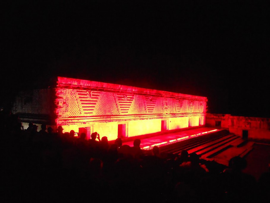 Buscan renovar espectáculo de luz y sonido en Uxmal Buscan renovar espectáculo de luz y sonido en Uxmal