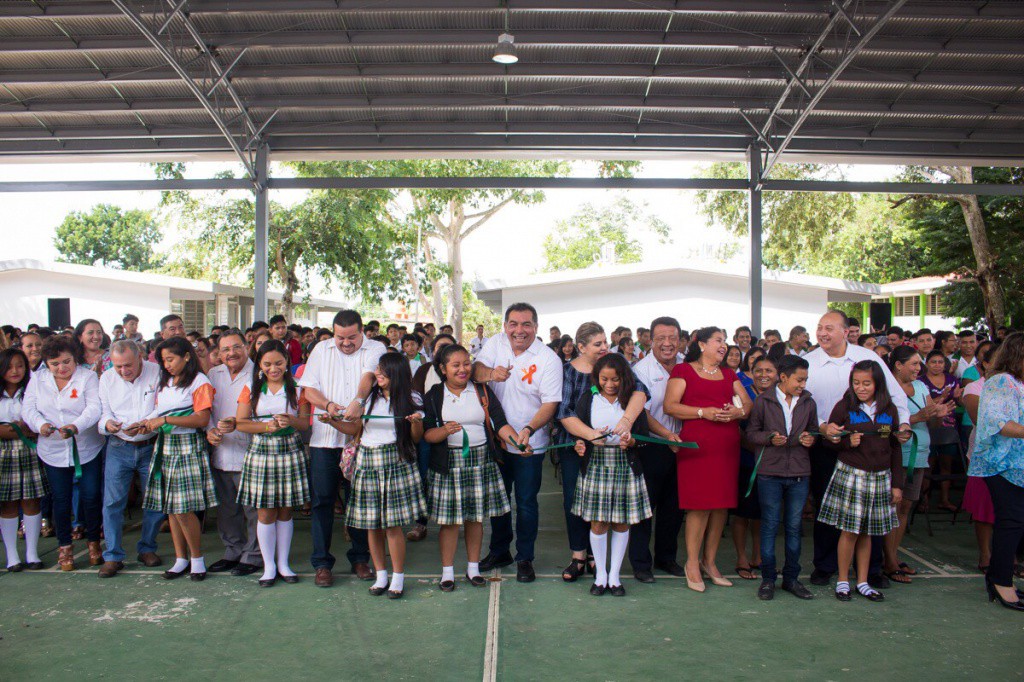 Entregan infraestructura educativa en Espita Entregan infraestructura educativa en Espita