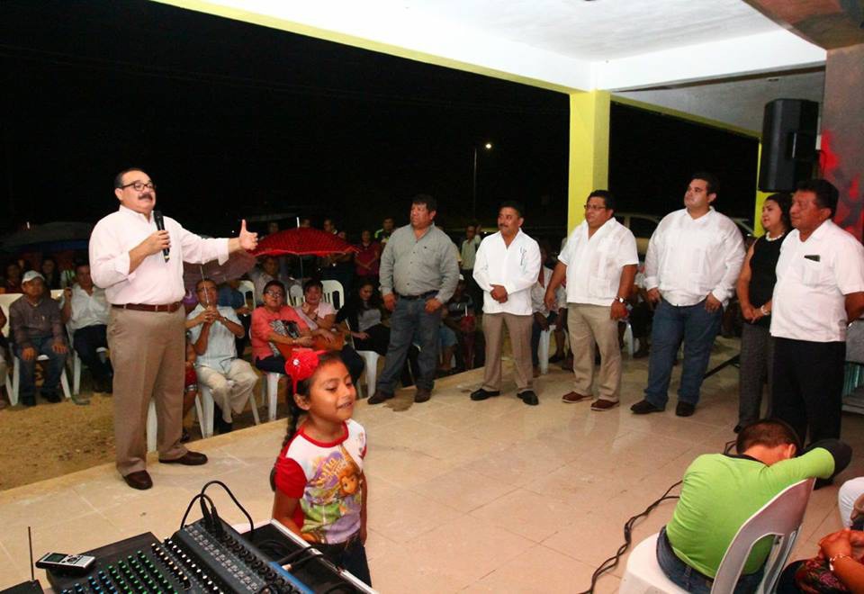 Inauguran calles y anuncian pavimentación de otras, en Sucilá Inauguran calles y anuncian pavimentación de otras, en Sucilá