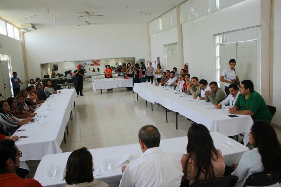 Sesionan Tizimín para defender a las mujeres Sesionan Tizimín para defender a las mujeres
