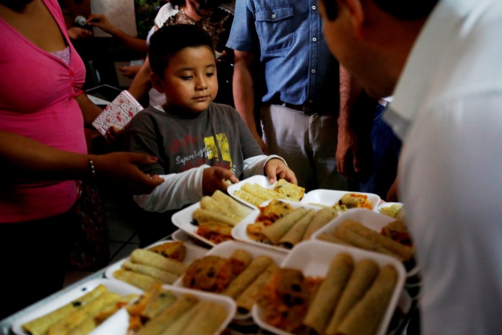 Comedores del Bienestar siguen beneficiando a más familias Comedores del Bienestar siguen beneficiando a más familias