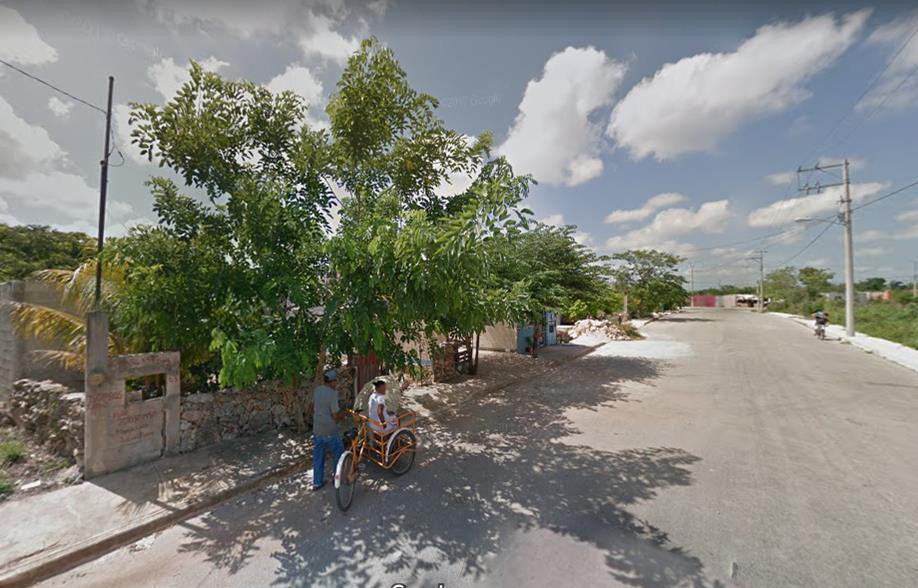 Vecinos se quejan de familia incómoda Vecinos se quejan de familia incómoda