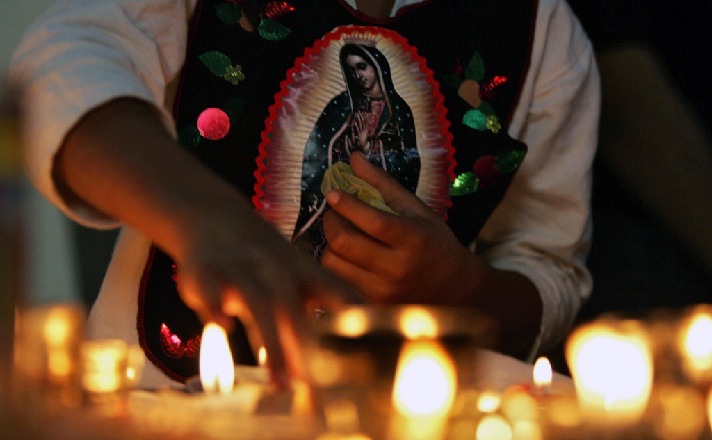 La Virgen de Guadalupe, un símbolo político-religioso La Virgen de Guadalupe, un símbolo político-religioso