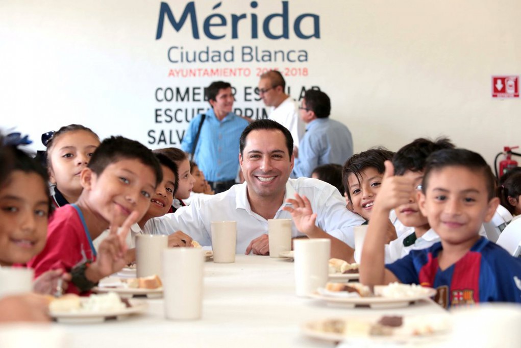 Entregan comedor escolar al oriente de Mérida Entregan comedor escolar al oriente de Mérida