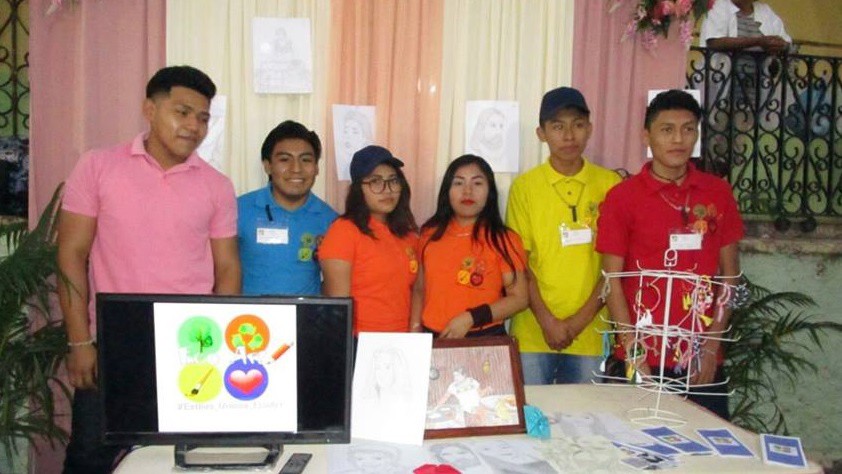 Jóvenes de Espita demuestran su creatividad Jóvenes de Espita demuestran su creatividad