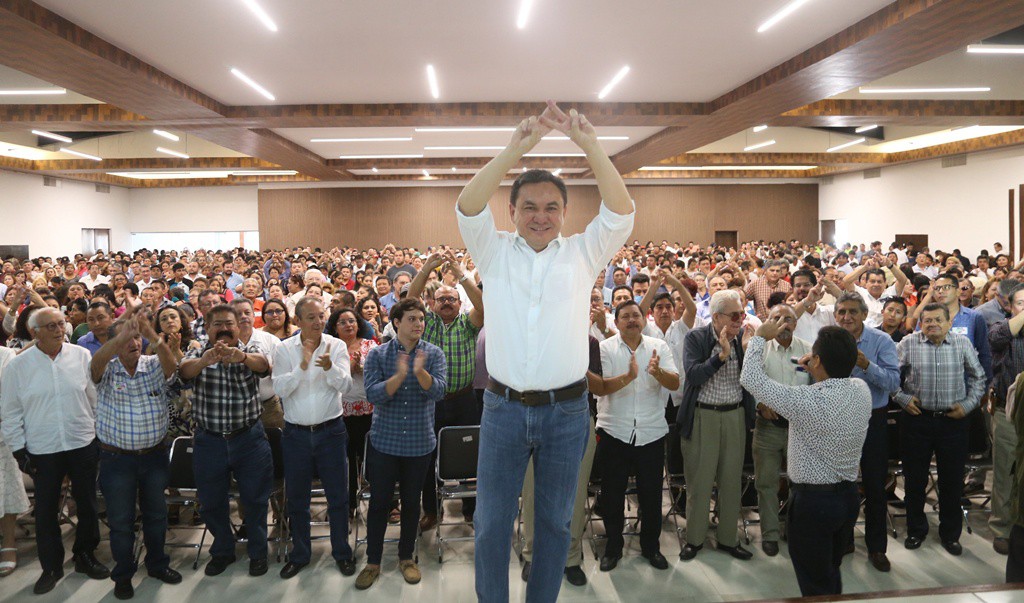 Tenemos que construir un solo Yucatán: Liborio Vidal Tenemos que construir un solo Yucatán: Liborio Vidal