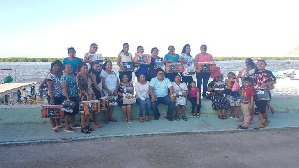 Compensan trabajo de voluntarias sucileñas Compensan trabajo de voluntarias sucileñas