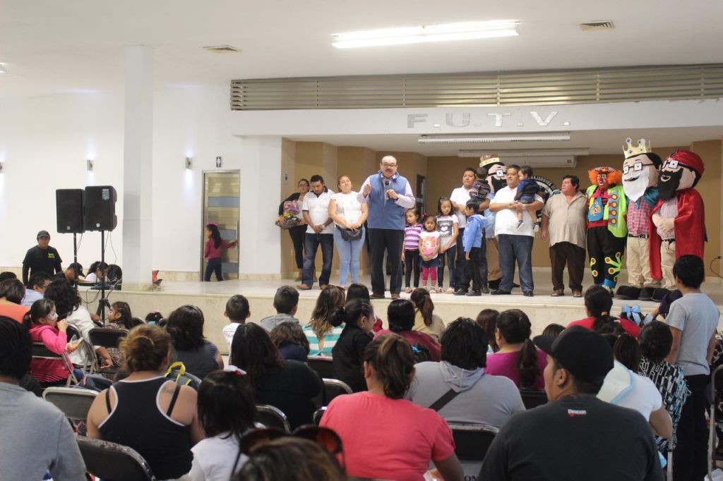 Gestionarán recursos para el "Lucas de Galvez" Gestionarán recursos para el "Lucas de Galvez"