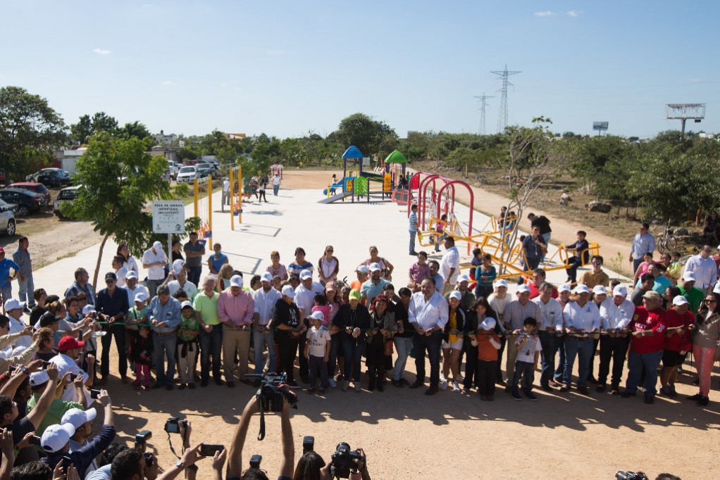 Inauguran el “Paseo Henequenes” Inauguran el “Paseo Henequenes”
