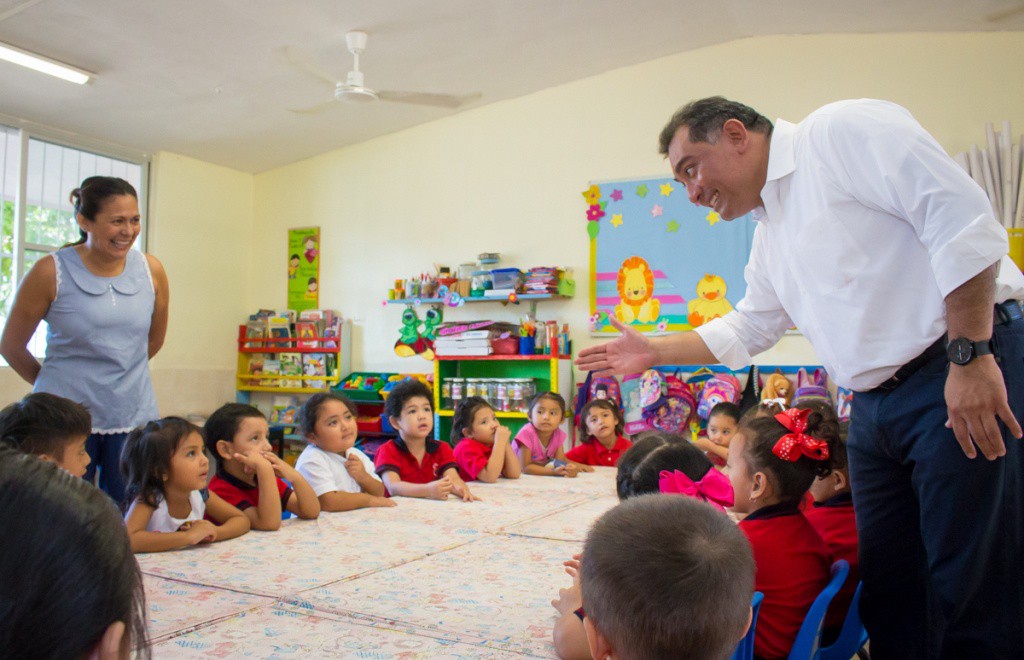 Yucatán, firme contra el rezago educativo Yucatán, firme contra el rezago educativo