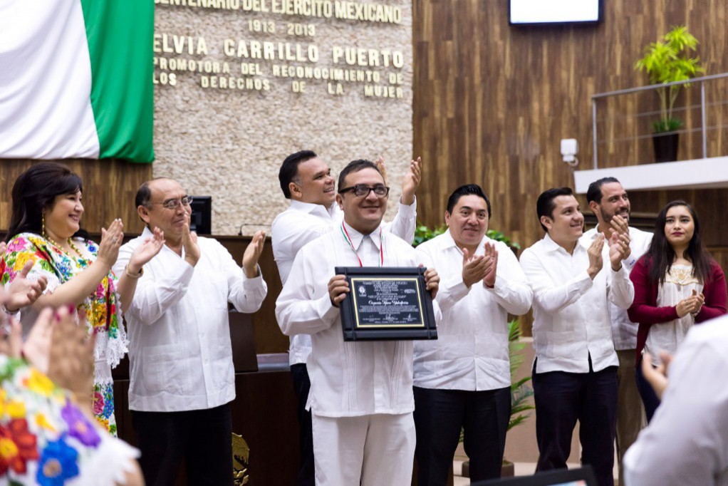 La OTY recibe la medalla "Héctor Victoria" La OTY recibe la medalla "Héctor Victoria"