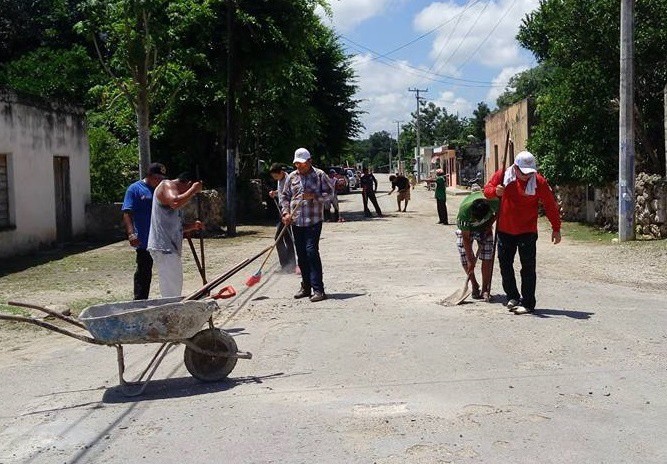 Aplicarán plan de bacheo en Sucilá Aplicarán plan de bacheo en Sucilá
