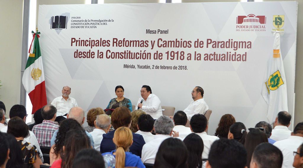 Realizan foro sobre la Constitución Realizan foro sobre la Constitución