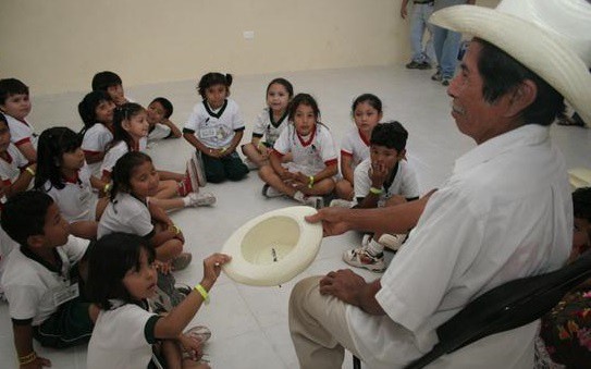 Lengua maya es valorada y también discriminada en el oriente Lengua maya es valorada y también discriminada en el oriente