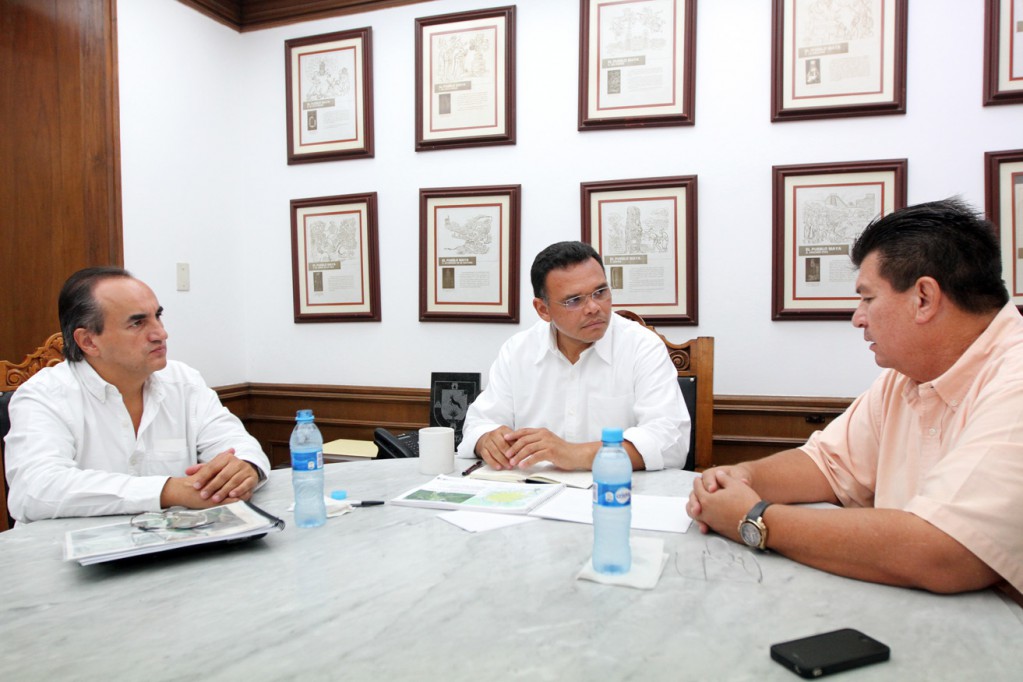 Anuncian reconstrucción de vialidades en Paseo de Montejo e Internacional Anuncian reconstrucción de vialidades en Paseo de Montejo e Internacional