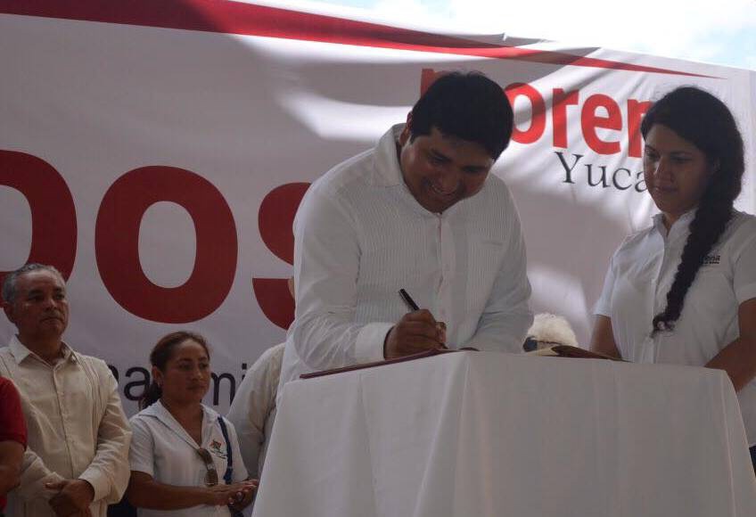 Rogerio Castro, precandidato de Morena Rogerio Castro, precandidato de Morena