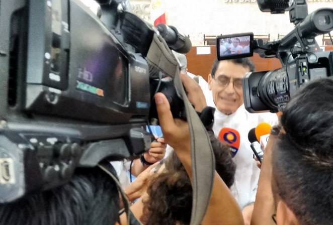 Felipe Neri denuncia irregularidades en proceso de firmas Felipe Neri denuncia irregularidades en proceso de firmas