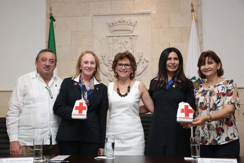 Ayuntamiento contribuye con la Cruz Roja Ayuntamiento contribuye con la Cruz Roja