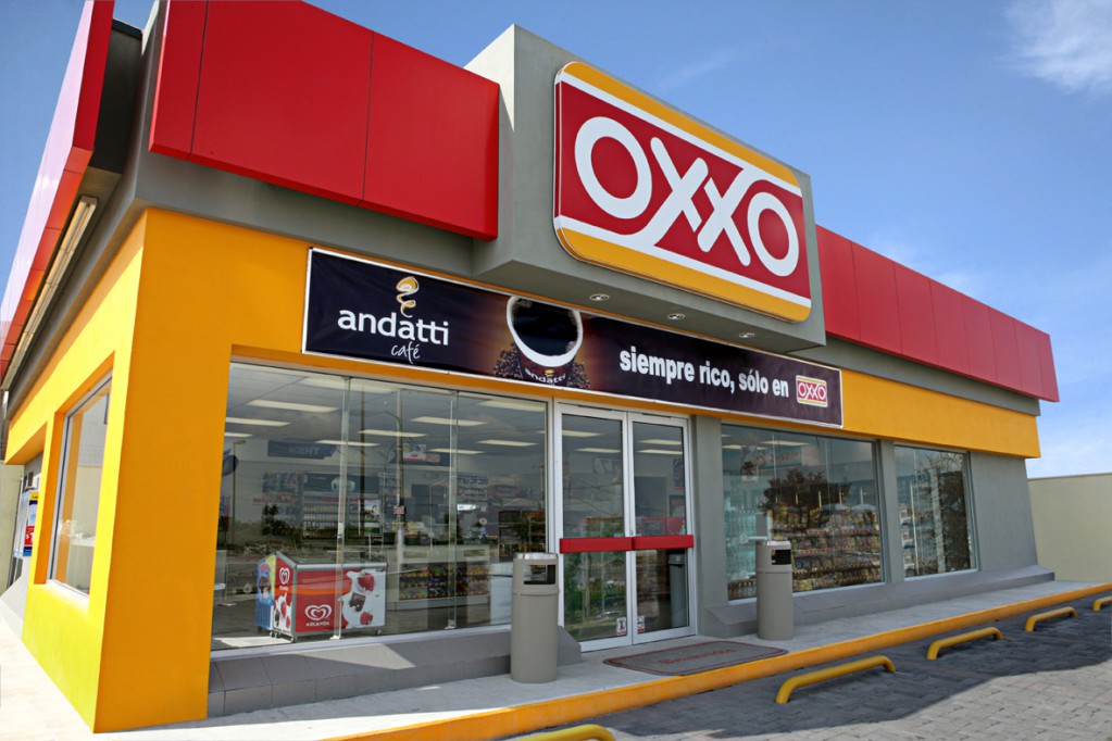 Oxxo abre su tienda número 200 en Yucatán. Oxxo abre su tienda número 200 en Yucatán.