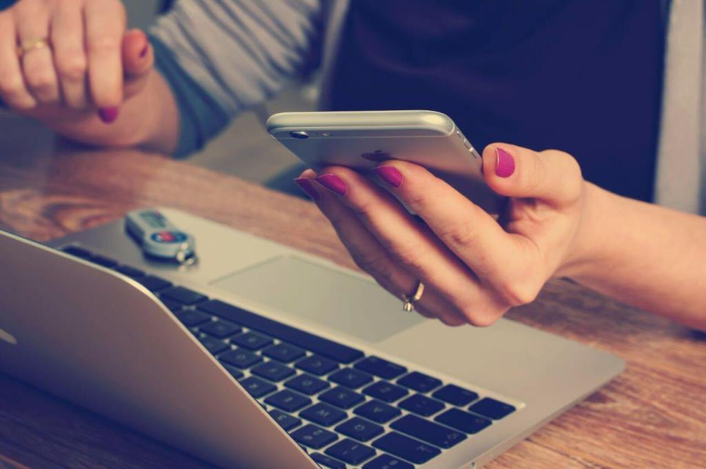 Piden sanciones para el llamado "sexting" Piden sanciones para el llamado "sexting"