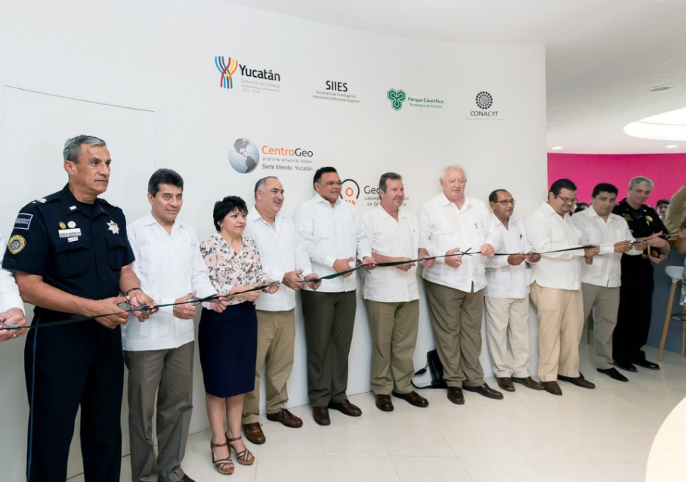 Inauguran el Laboratorio Nacional de Geo-Inteligencia Inauguran el Laboratorio Nacional de Geo-Inteligencia