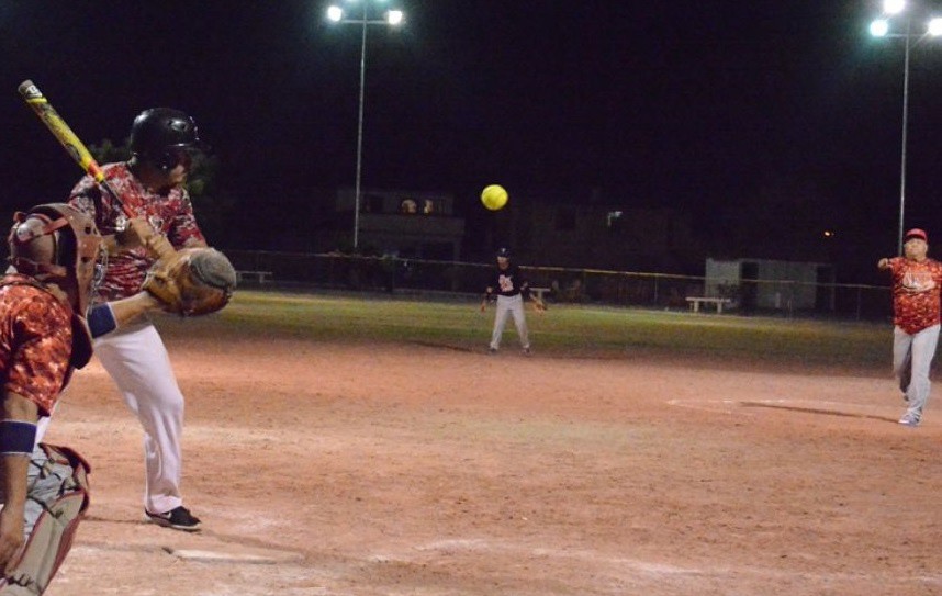 Convocan a torneo de softbol nocturno en Sucilá Convocan a torneo de softbol nocturno en Sucilá