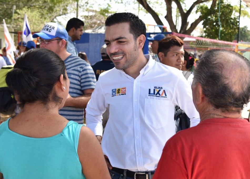 Elías Lixa recorre comisarías de Mérida Elías Lixa recorre comisarías de Mérida