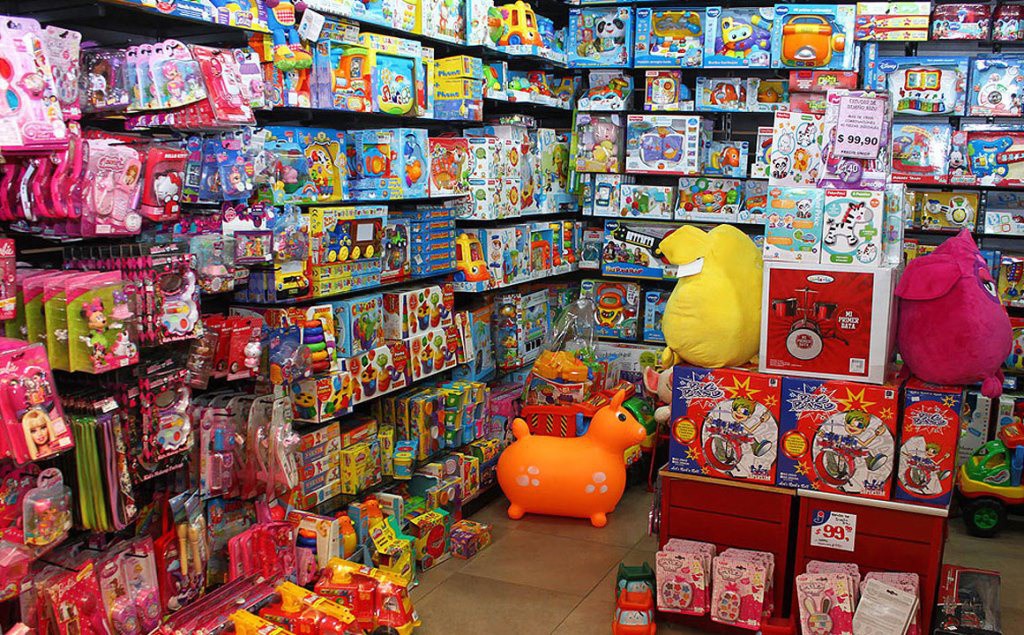 Comerciantes esperan buenas ventas el "Día del Niño" Comerciantes esperan buenas ventas el "Día del Niño"